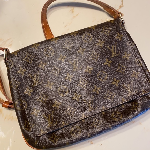 Louis Vuitton Handbags - Louis Vuitton Monogram Envelope Shoulder Bag